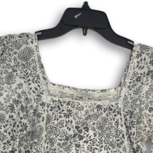 Lucky Brand Womens Gray White Floral Square Neck Short Sleeve Blouse Top Size S image number 3