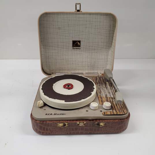 Victrola Portable Record Player for Parts and Repair image number 1