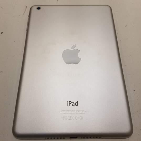 Apple iPad Mini (A1432) 1st Generation - White image number 5