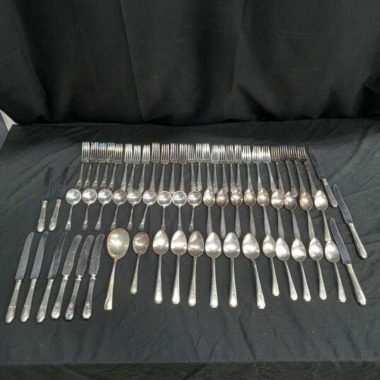 Bundle of Assorted Vintage Silver Plated Flatwear / Cutlery image number 2