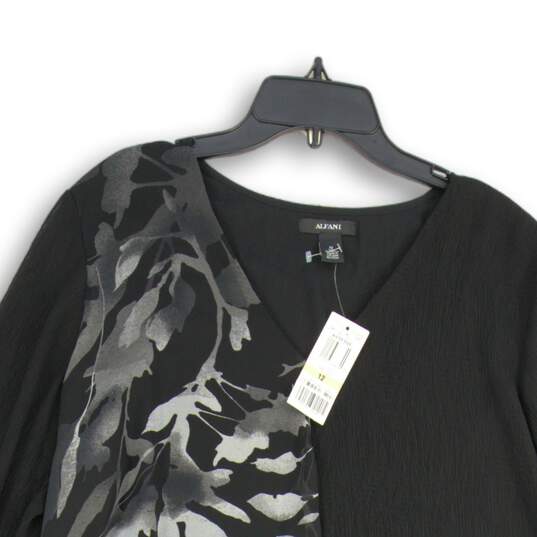 NWT Alfani Womens Black Floral V-Neck Long Sleeve Tunic Blouse Top Size 12 image number 3