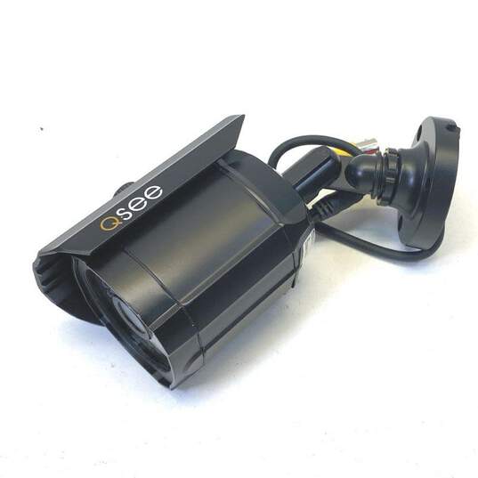 Q-See QM9901B 900 MegaPixel Bullet Camera 4-Pack w/ Cables image number 3