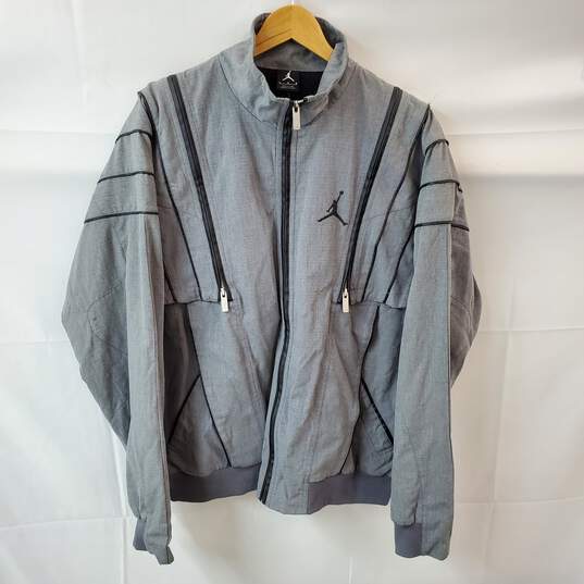 Air Jorden Men's Zip Up Jacket Gray in Size Large image number 1