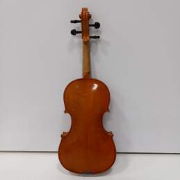 Violin alternative image