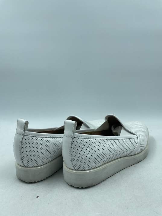 Everlane White Perforated Slip-Ons W 7 image number 4
