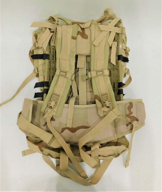 Molle II Large US Army Military Camo Rucksack Field Pack Backpack W/ Frame Camping Hiking Bug Out Bag image number 3