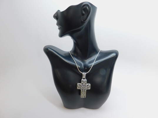 Carolyn Pollack Relios 925 Large Filigree Cross Pendant Necklace 25.2g image number 1
