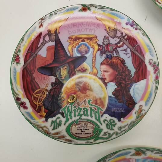 Bradford Exchange Wizard of Oz Musical Collector Plates Set of 7 image number 9
