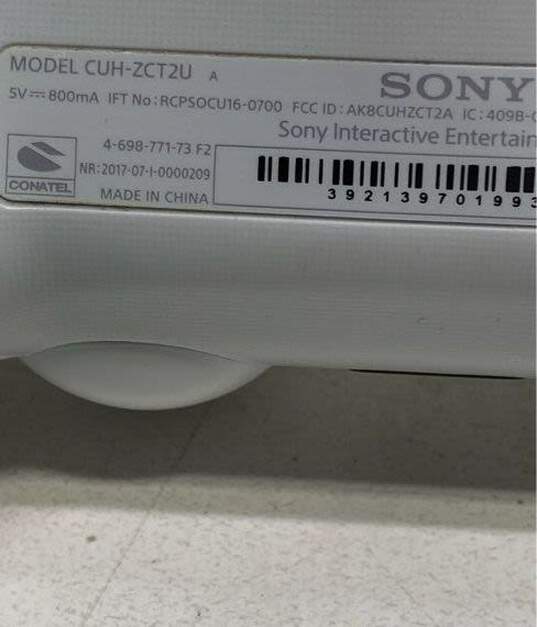 Sony Playstation 4 controller - Glacier White image number 6
