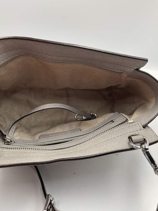 Womens Gray Leather Inner Pockets Logo Detachable Strap Crossbody Bag image number 4