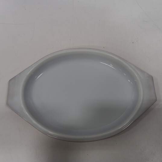 Pyrex 045 Brown Casserole Dish 2 1/2 Qt. w/Lid image number 3