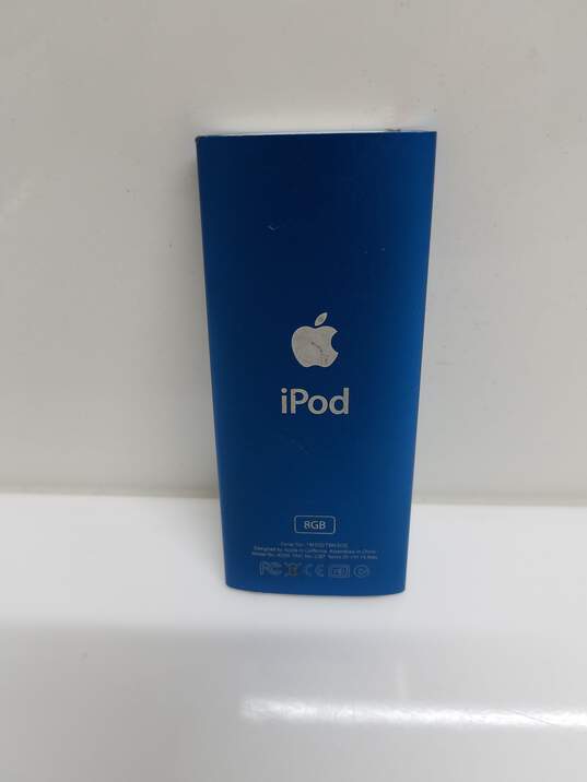 Apple iPod Nano 4th Generation 8GB Blue image number 2