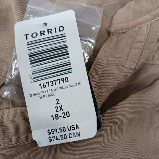 Torrid Women's Beige Harper Rayon Twill 3/4 Sleeve Pullover Blouse Size 2-2X-18-20 image number 4