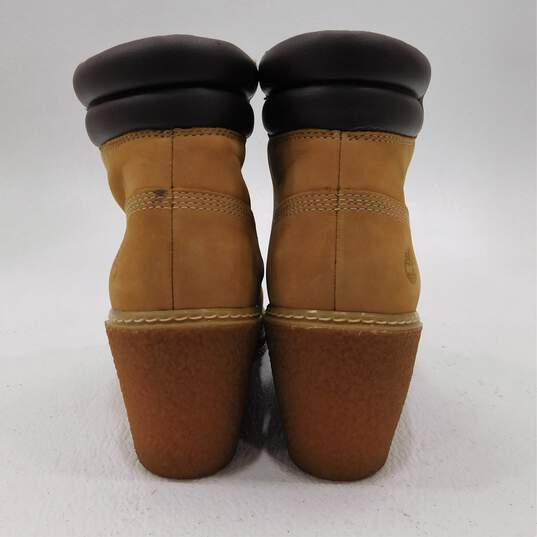 Women's Timberland Wedge Heel Boots Size 9 image number 5