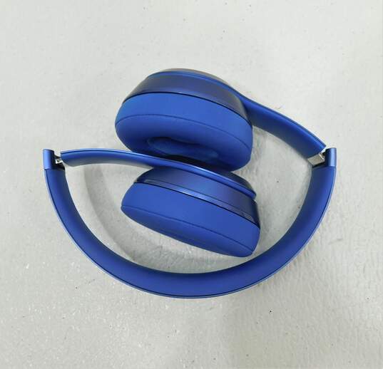 Apple Beats By Dr Dre Solo 2 Blue Wired Headphones image number 5