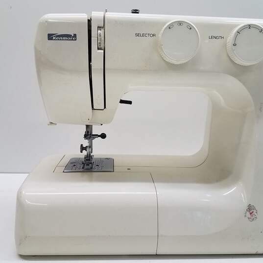 Kenmore Sewing Machine 385.12102990 image number 6