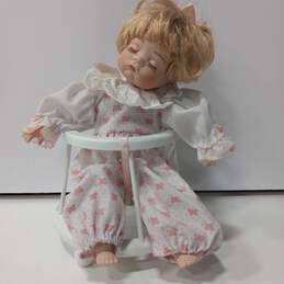Vintage Geppeddo Sleeping Porcelain Doll alternative image