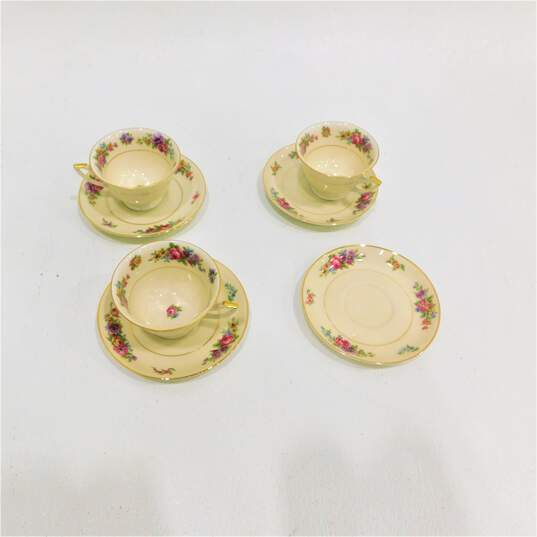 Thomas Ivory Bavaria Floral Gold Trim Set of 4 Footed Cups & Saucers image number 1