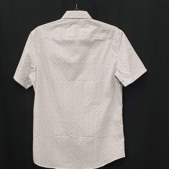 Michael Kors Men White Printed Button Up S image number 2