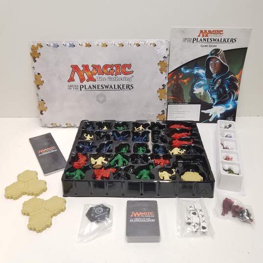 Hasbro Magic The Gathering Arena Of The Planeswalkers Board Game image number 2
