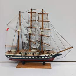 Belem Wooden Decorative Model Ship alternative image