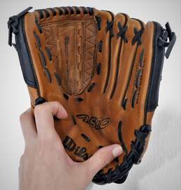Wilson A500 12" Ecco Leather Dual Hinge Baseball Glove RHT A0500 12 alternative image
