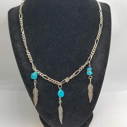 Sterling Silver Turquoise Nugget Figaro Chain Feather 18inch Necklace 21.2g image number 1