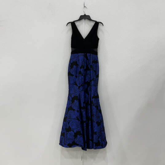 Womens Black Blue Floral Sleeveless V-Neck Back Zip Mermaid Dress Size 4 image number 2