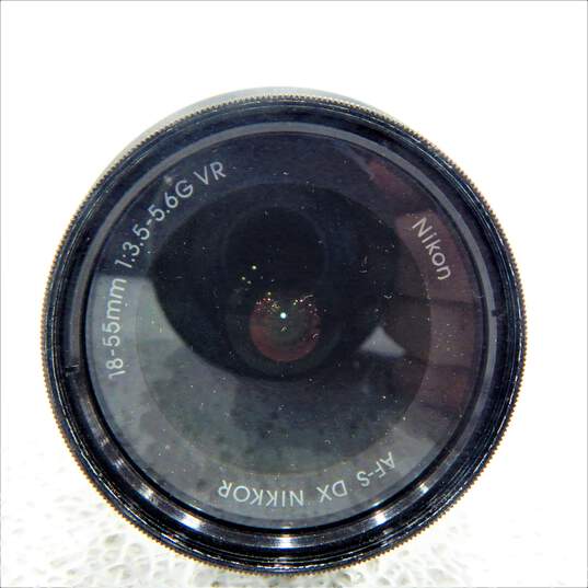 Nikon DX AF-S Nikkor 18-55mm 1:3.5-5.6G VR Lens image number 3