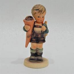 Vintage Goebel Hummel Little Scholar & Barnyard Hero Figurine Bundle alternative image