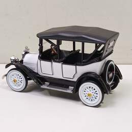 1915 Chevrolet Five-Passenger Baby Grand 1/32 Scale Collectible Car alternative image