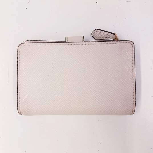 Coach Pebble Leather Bifold Wallet Cream image number 2