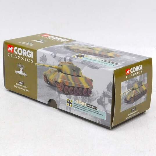 Corgi Classics German Army King Tiger Heavy Tank 66601 image number 5