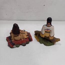 Pair of Noble American Indian Women Figurines alternative image