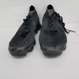 Nike Air VaporMax Black Shoes Size 11 alternative image
