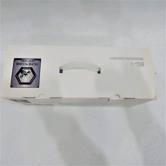 Honeycomb Sound Brand HC-1 Model Bluetooth Speaker w/ Original Box and Accessories1 image number 3