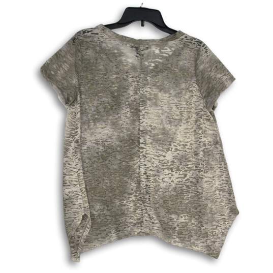 NWT Womens Gray Animal Print Short Sleeve Round Neck Blouse Top Size Large image number 2