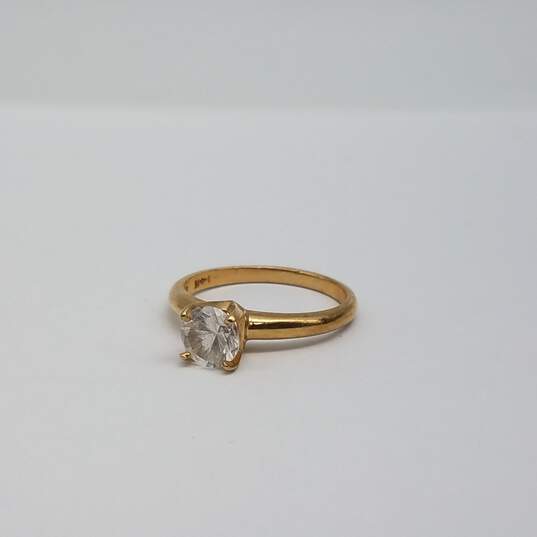 DS 14k Gold 1 Carat Cubic Zirconia Solitaire Size 6 Ring 2.7g image number 1