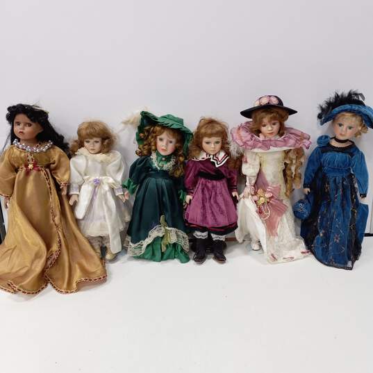 Bundle of 14 Assorted Porcelain Dolls w/Accessories image number 2