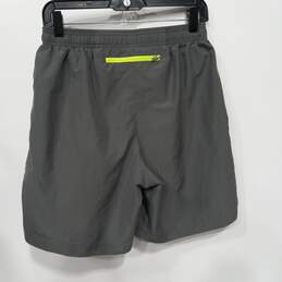 UNDER ARMOUR FITTED HEAT GEAR GREY AND GREEN SHORTS SIZE M alternative image