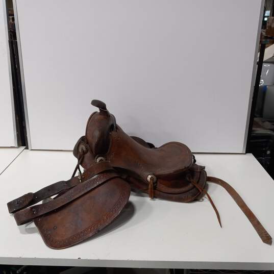 Vintage 20TH Century Brown Tooled Leather Western Horse Saddle image number 3