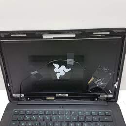 MISSING DISPLAY! RAZER RZ09-0102 14in Gaming Laptop Intel Core i7 FOR PARTS alternative image