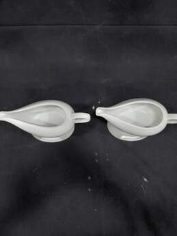 Bundle of Four Over and Back White Ceramic Stoneware Gravy Boats with Warmers alternative image