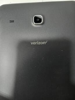Dark Gray Samsung Galaxy Tab E alternative image