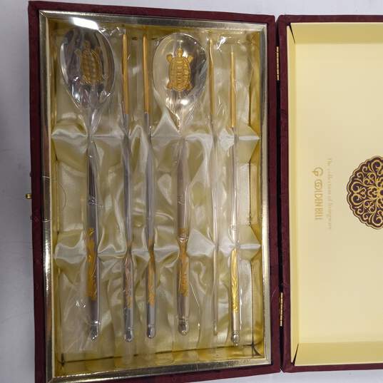 Golden Bell Korean Spoon & Chopsticks 6pc Set image number 4