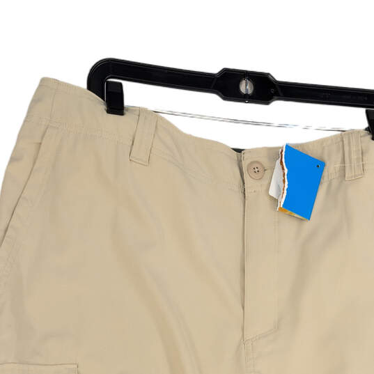 NWT Mens Khaki Flat Front Slash Pocket Cargo Shorts Size 40 image number 3