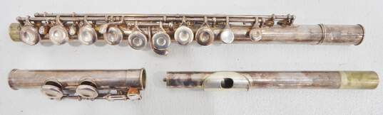 Emerson Model EF1 and King Cleveland Model 601 Flutes w/ Cases (Set of 2) image number 1