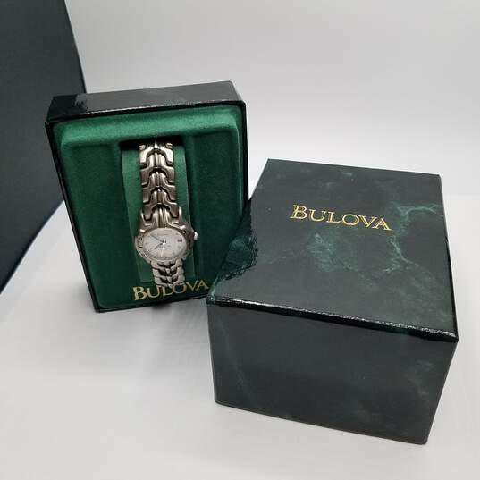 Vintage Bulova Marine Star Unique Linked Stainless Steel Watch image number 2