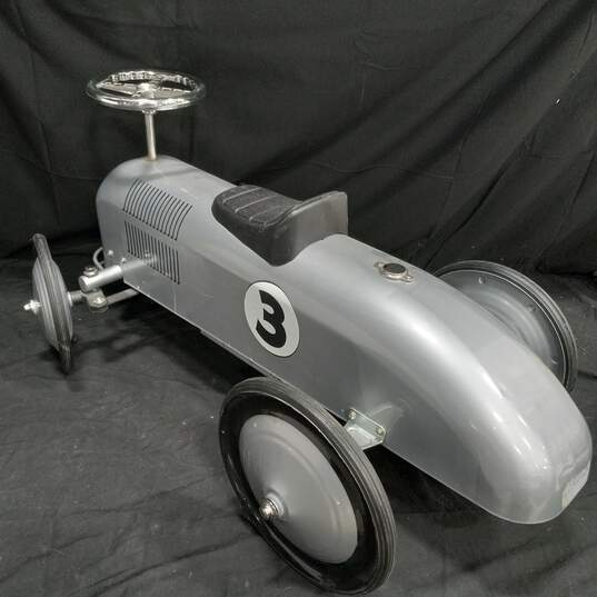 Gray Racer Car w/ #3 On The Side image number 2