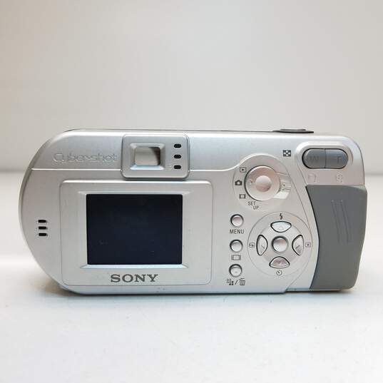 Sony Cyber-shot DSC-P52 3.2MP Digital Camera image number 4